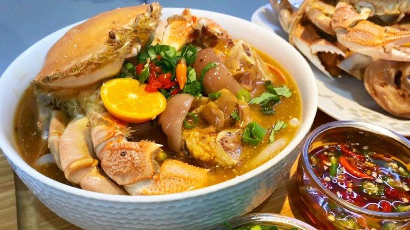 Cách nấu bánh canh cua giò heo