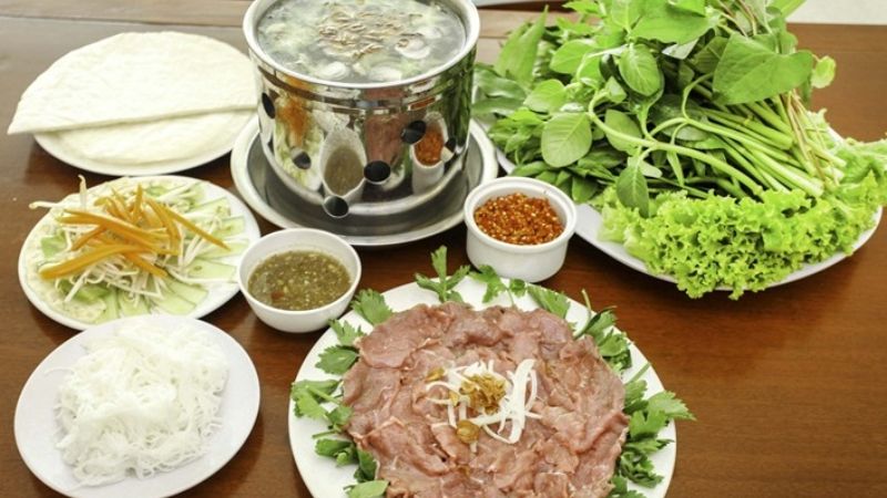 Cách làm bò nhúng dấm cực đơn giản tại nhà chỉ 10 phút